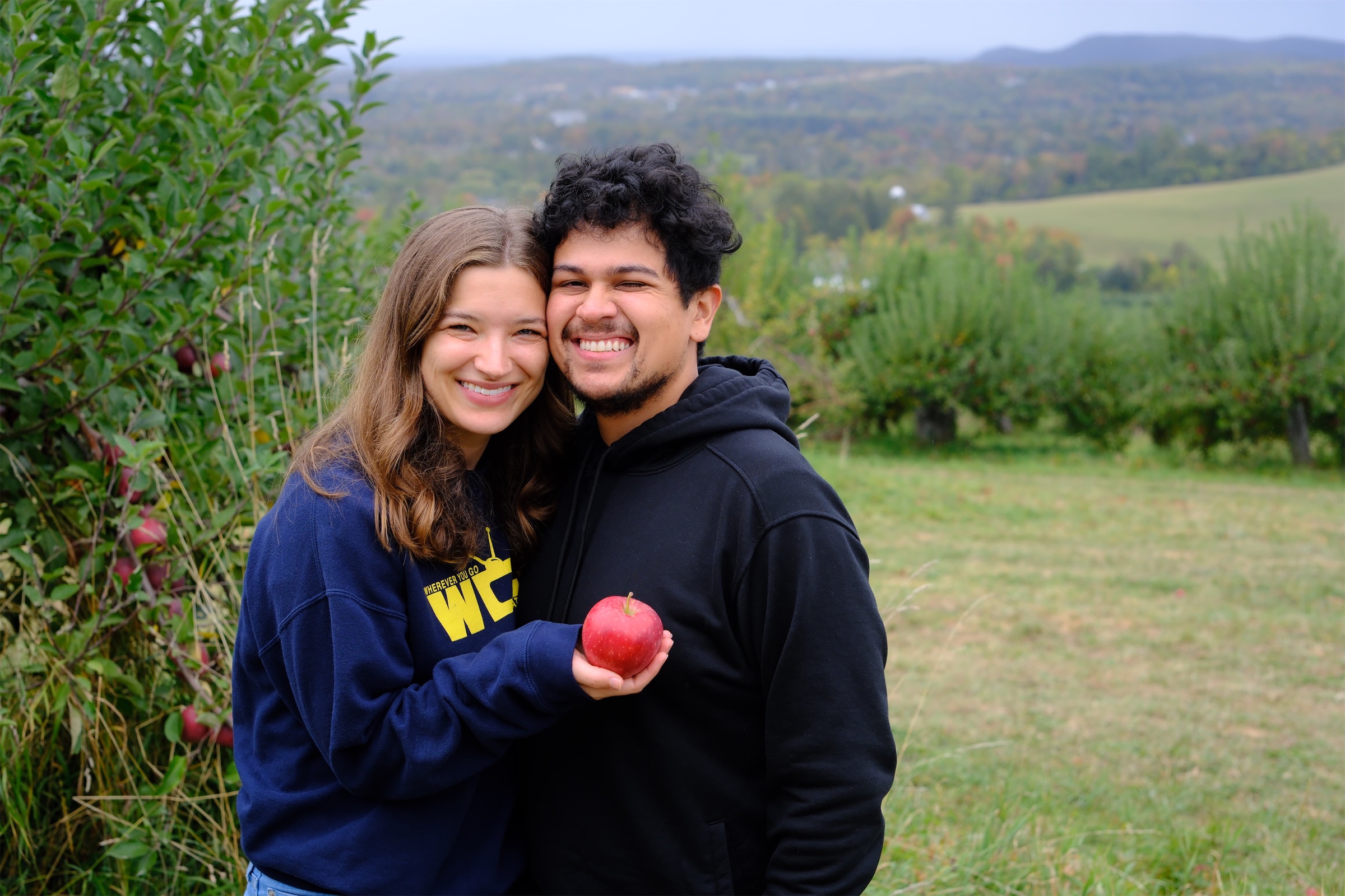 Alexis and Pablo together 6
