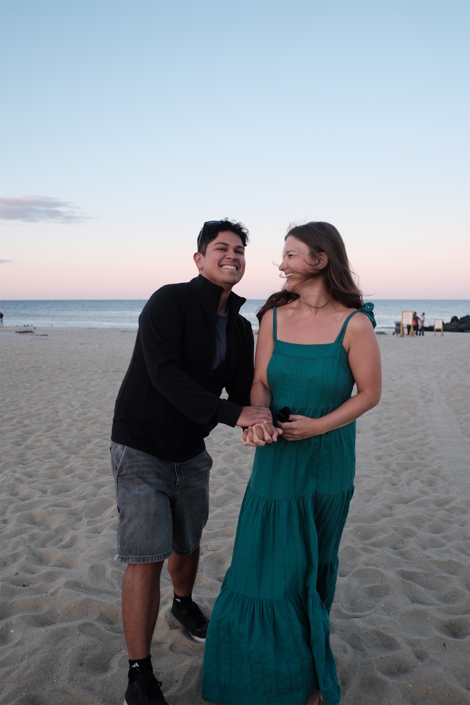 Alexis and Pablo together 19